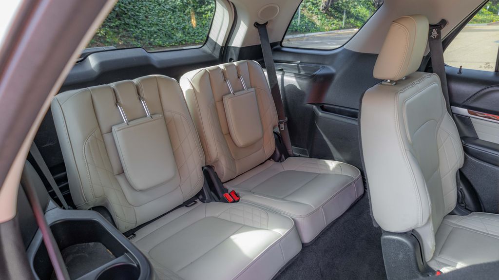 Used 2016 Ford Explorer Platinum 4D Sport Utility