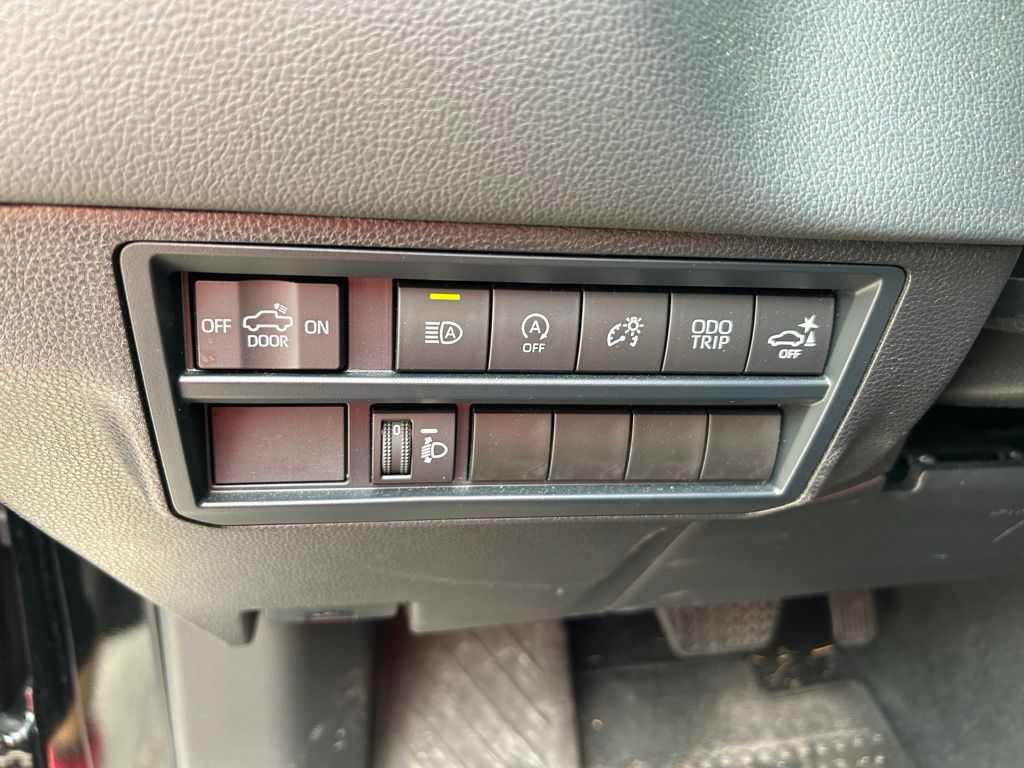 Thumbnail: 2024 Toyota Tundra - 19