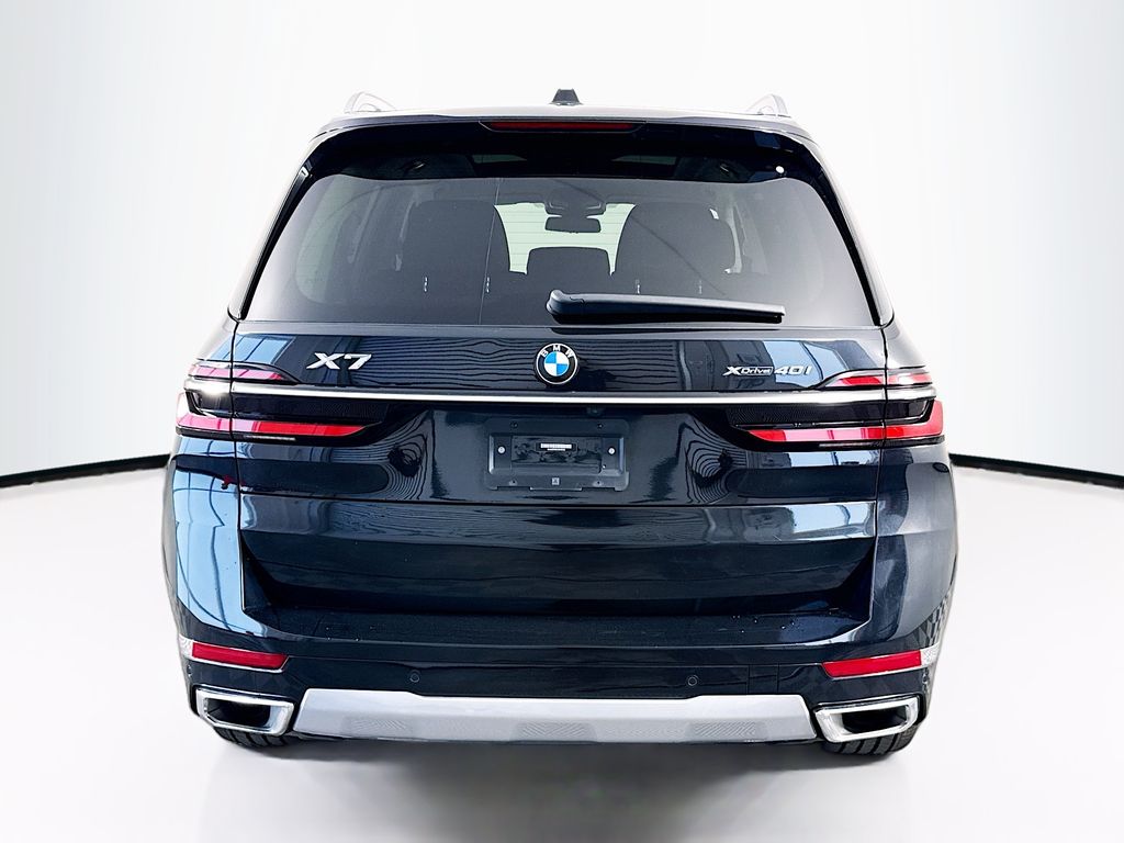 Thumbnail: 2023 BMW X7 - 6