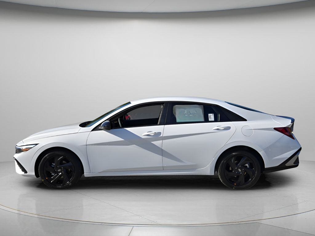 2026 Hyundai Elantra - $24,910