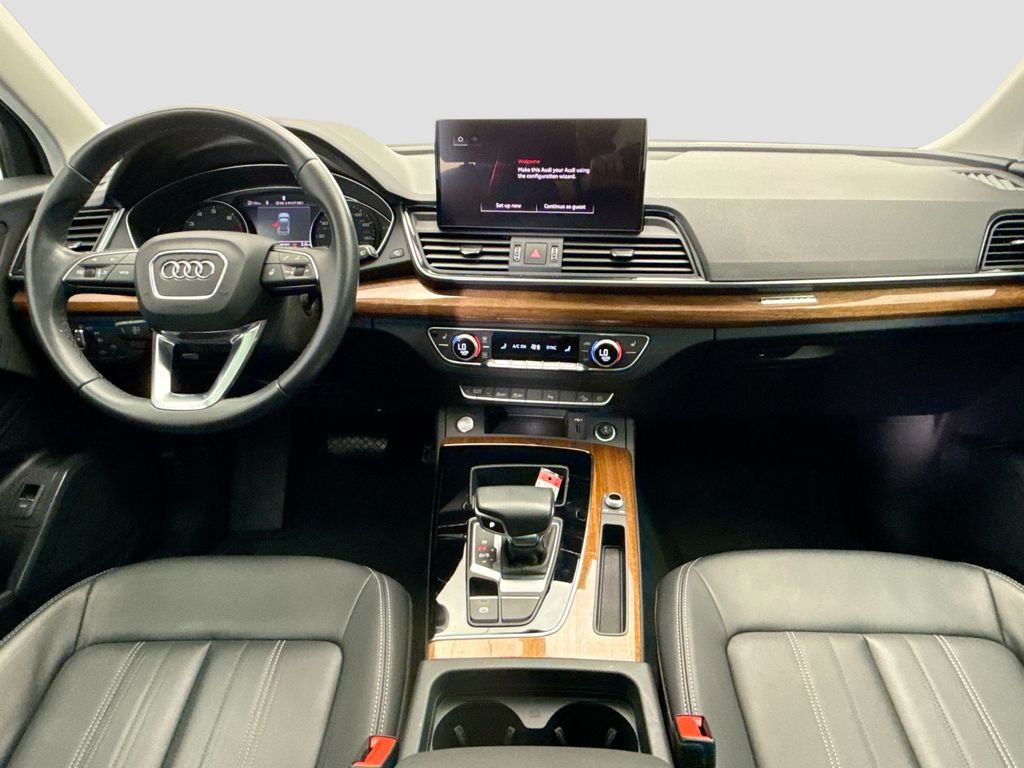 Thumbnail: 2023 Audi Q5 - 13