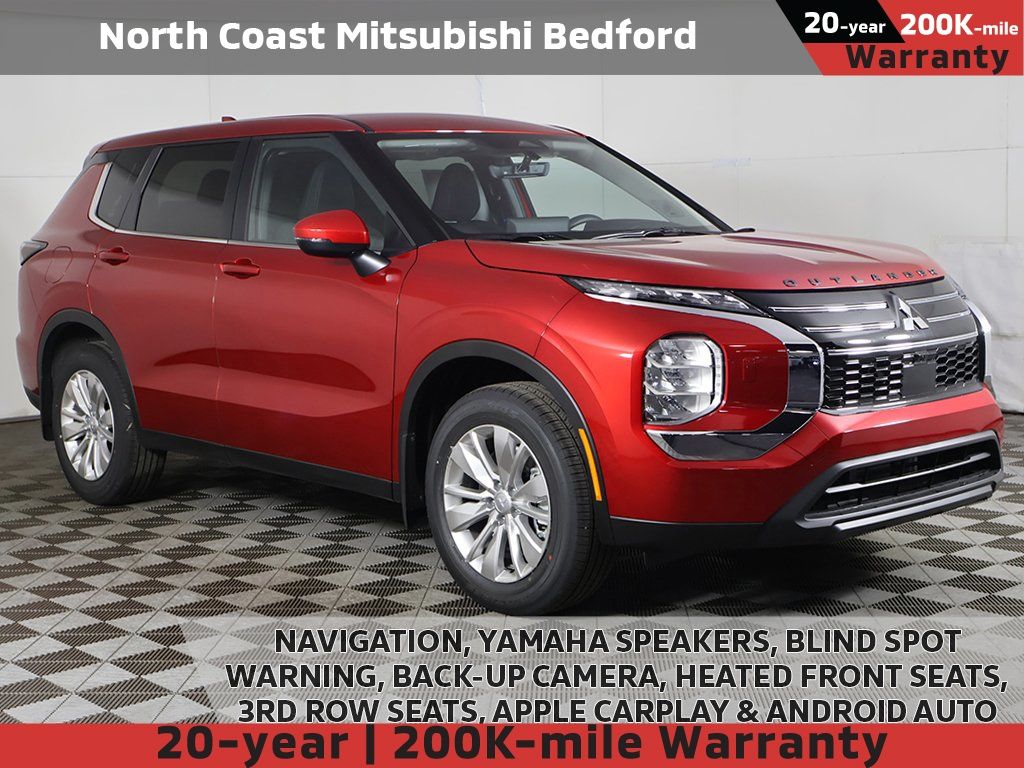 2026 Mitsubishi Outlander ES