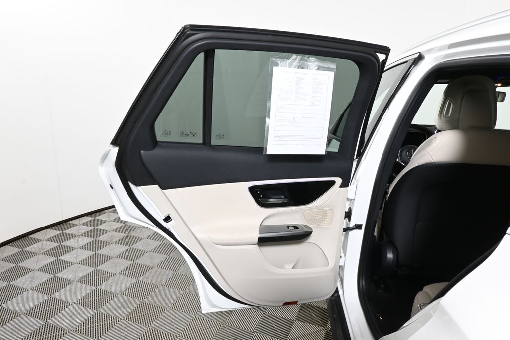 Thumbnail: 2026 Mercedes-Benz GLC - 29