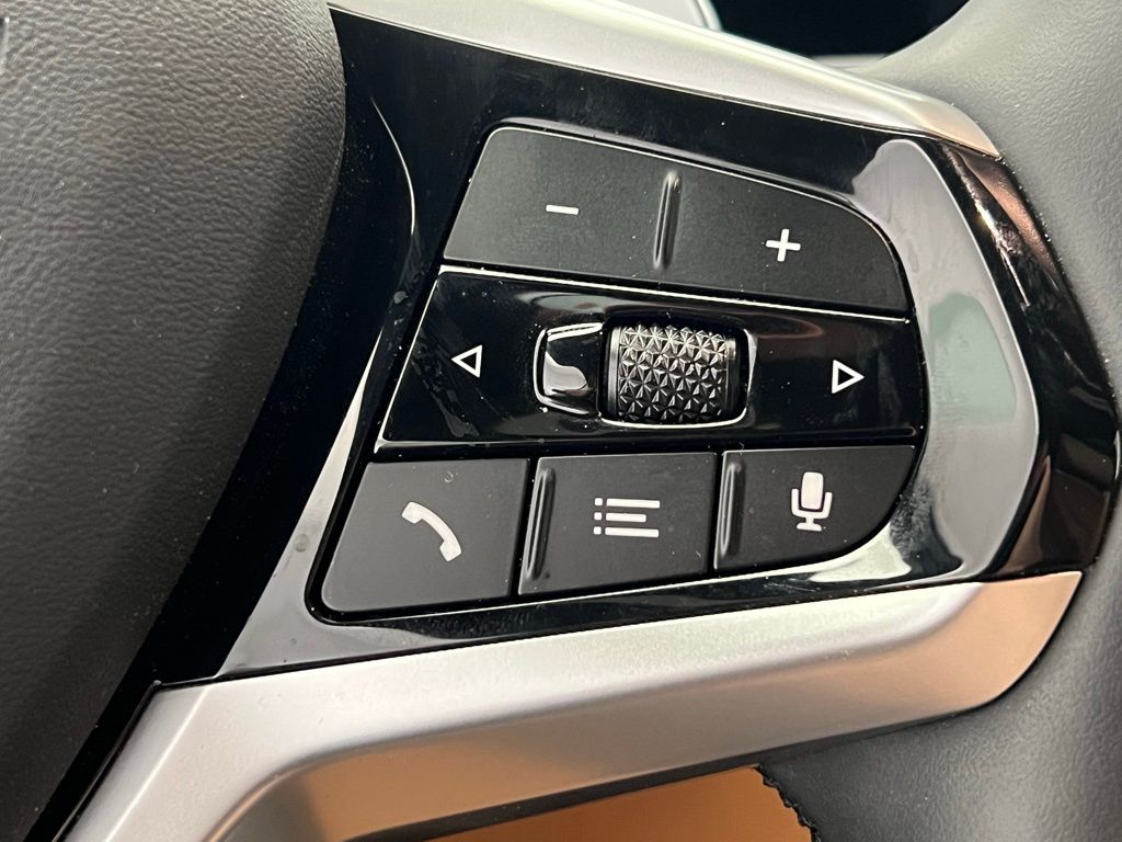 Thumbnail: 2025 BMW 4 Series - 23