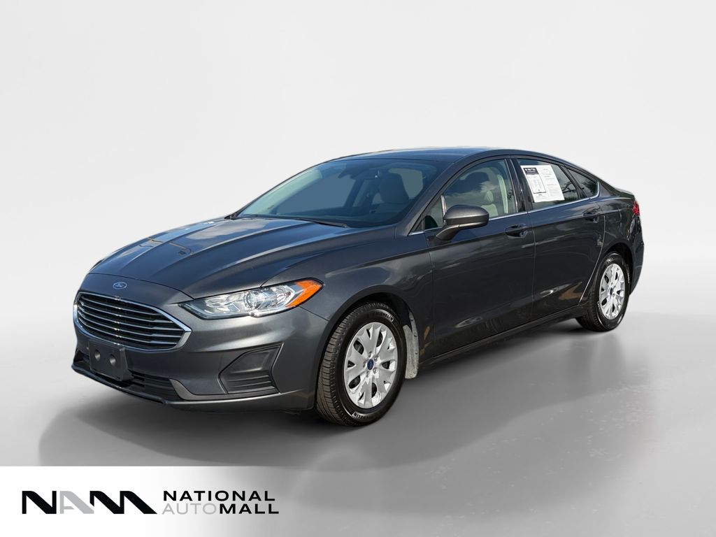 Gray (Magnetic) 2019 Ford Fusion Sedan Front-Wheel Drive 6-Speed Automatic