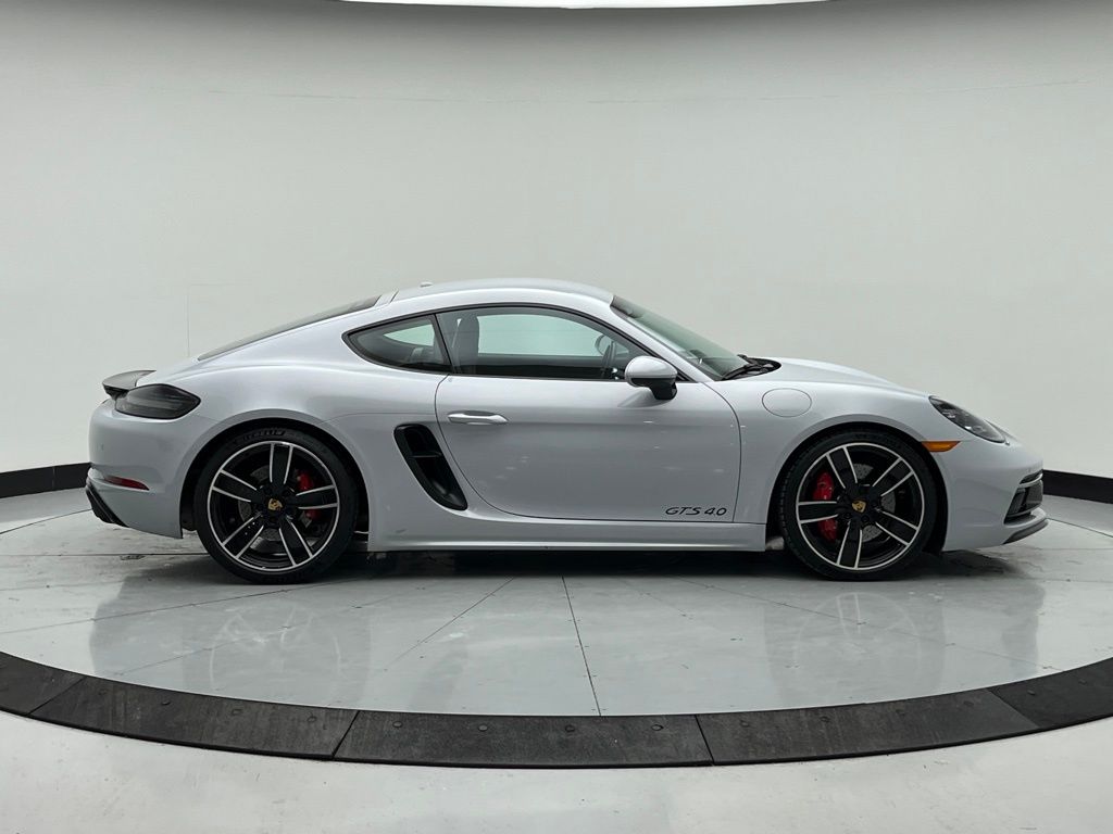 Thumbnail: 2023 Porsche 718 Cayman - 10