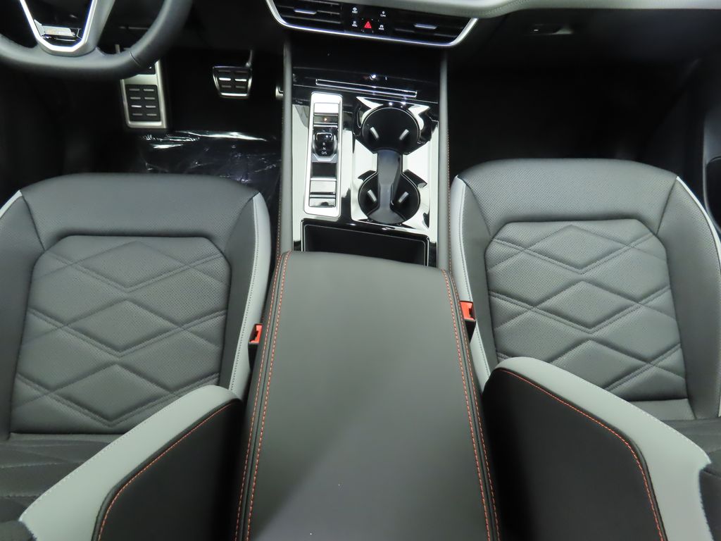 Thumbnail: 2026 Volkswagen Atlas - 17
