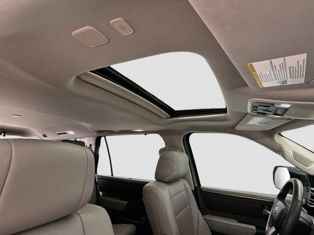 Thumbnail: 2024 Toyota Sequoia - 17