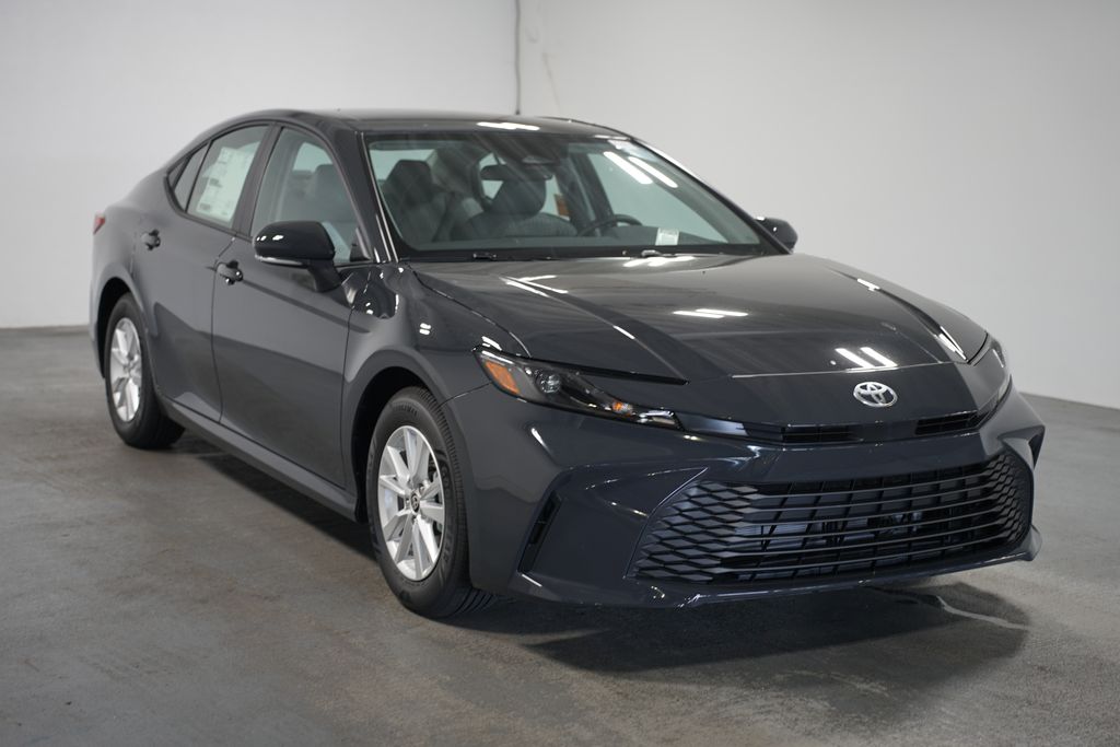 Thumbnail: 2025 Toyota Camry - 3