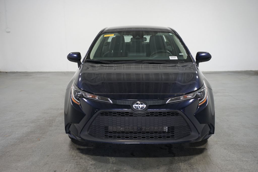 2022 Toyota Corolla LE 2
