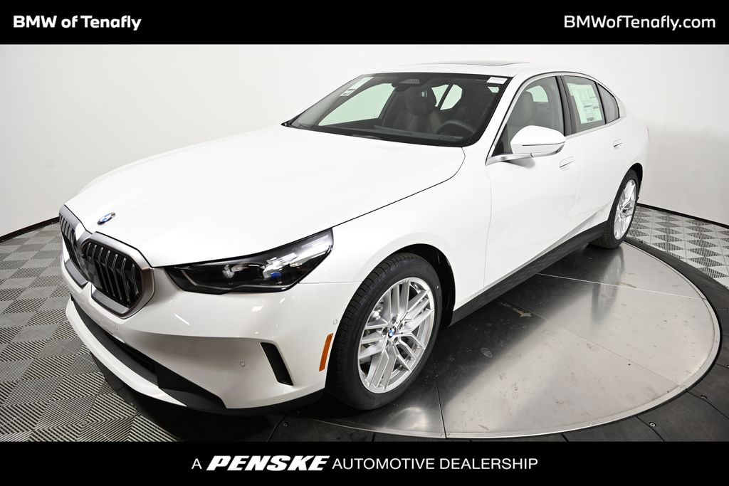 2025 BMW 5 Series 530i xDrive -
                Tenafly, NJ