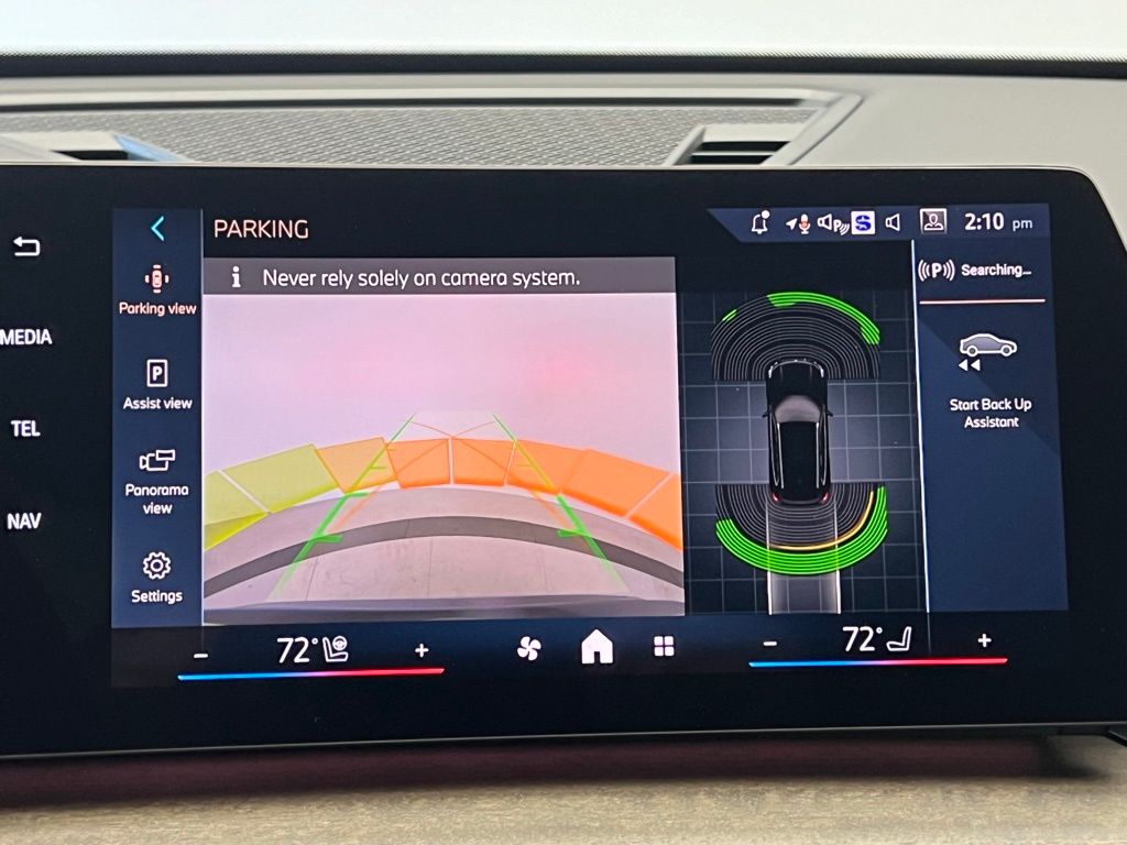 Thumbnail: 2026 BMW X1 - 14