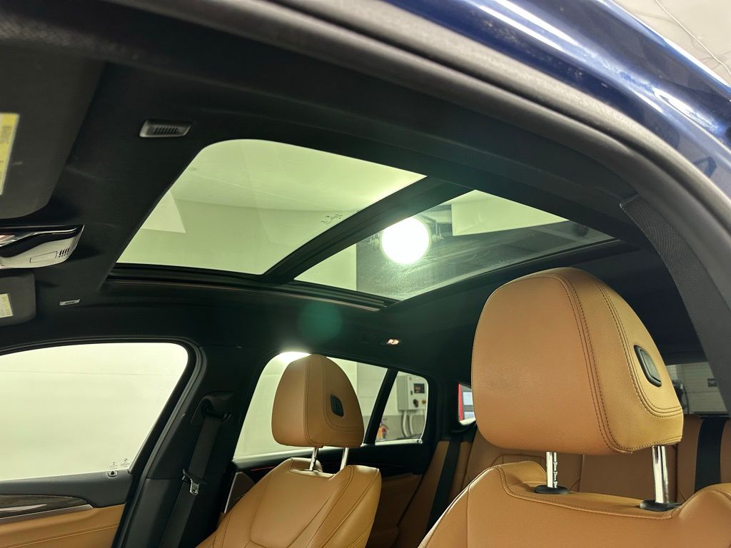 Thumbnail: 2020 BMW X4 - 23