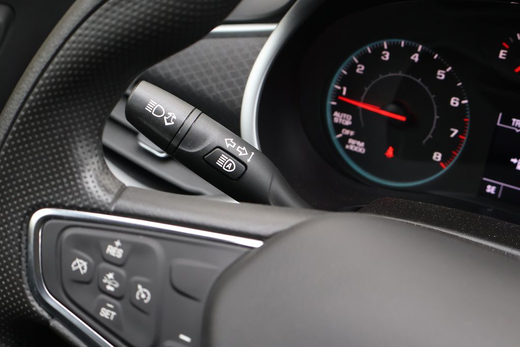 Thumbnail: 2024 Chevrolet Malibu - 25