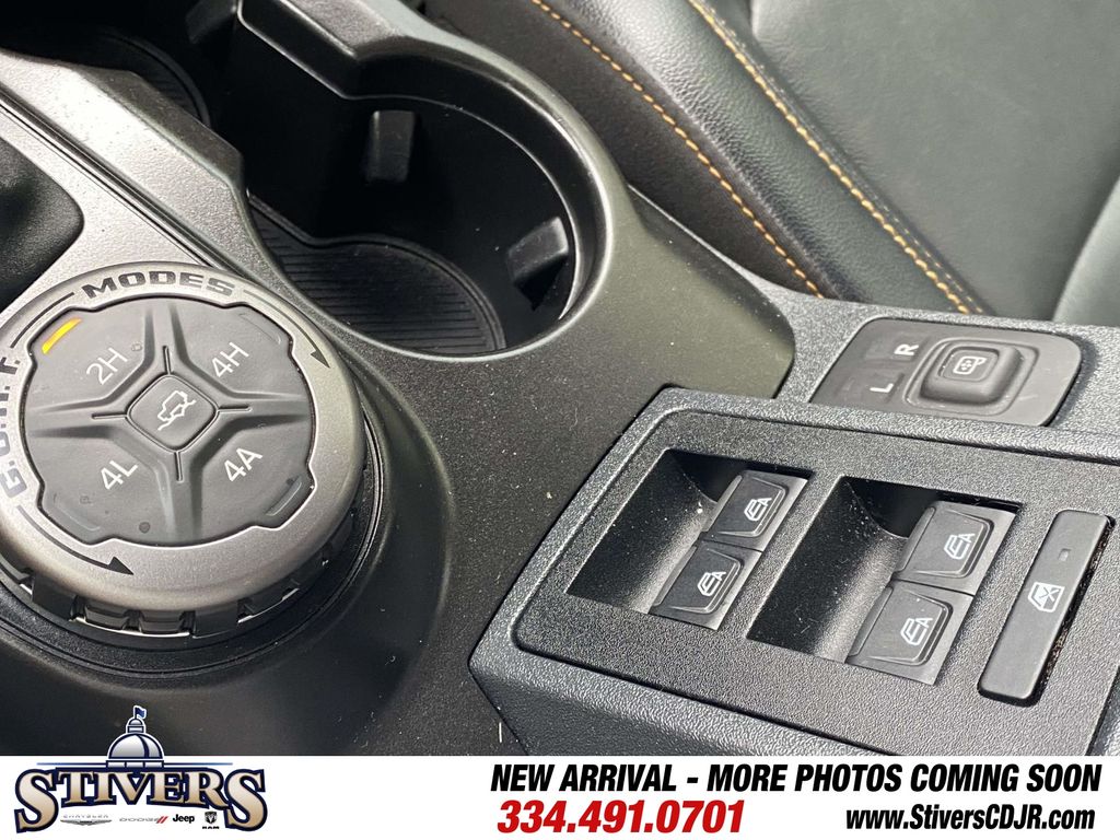 2022 Oxford White Ford Bronco Badlands 4X4 SUV