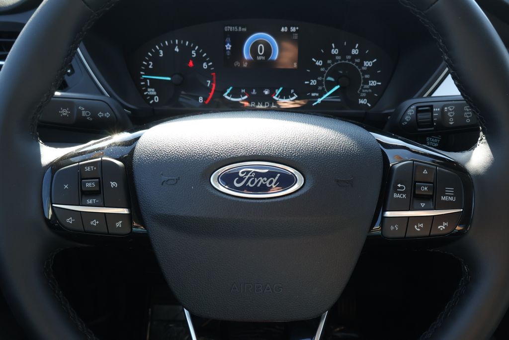 Thumbnail: 2022 Ford Escape - 19