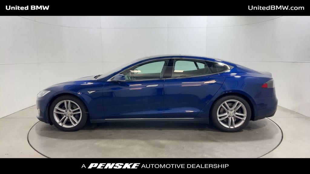 2016 Tesla Model S 75D 5