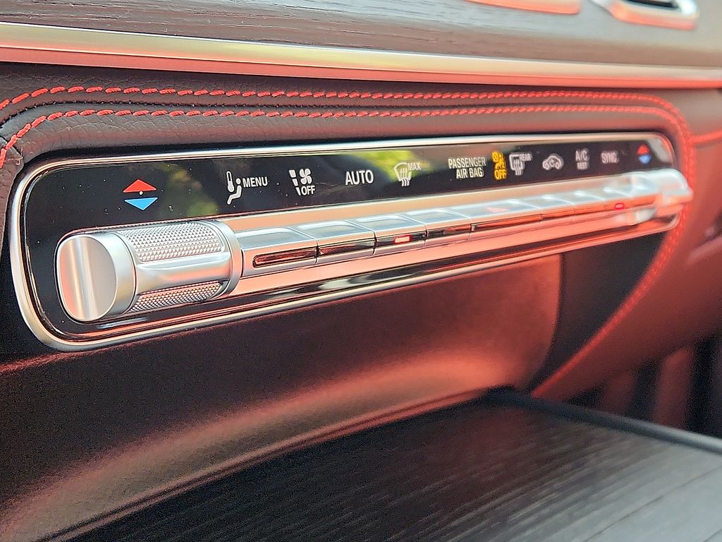 Thumbnail: 2026 Mercedes-Benz GLE - 11