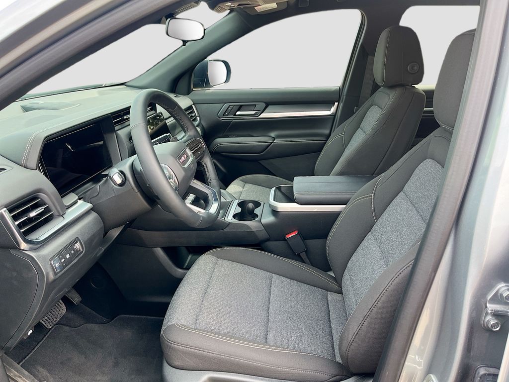 Used 2026 Silver GMC Elevation image 22