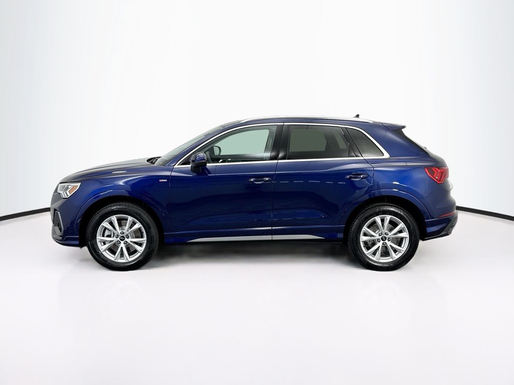 Thumbnail: 2025 Audi Q3 - 8