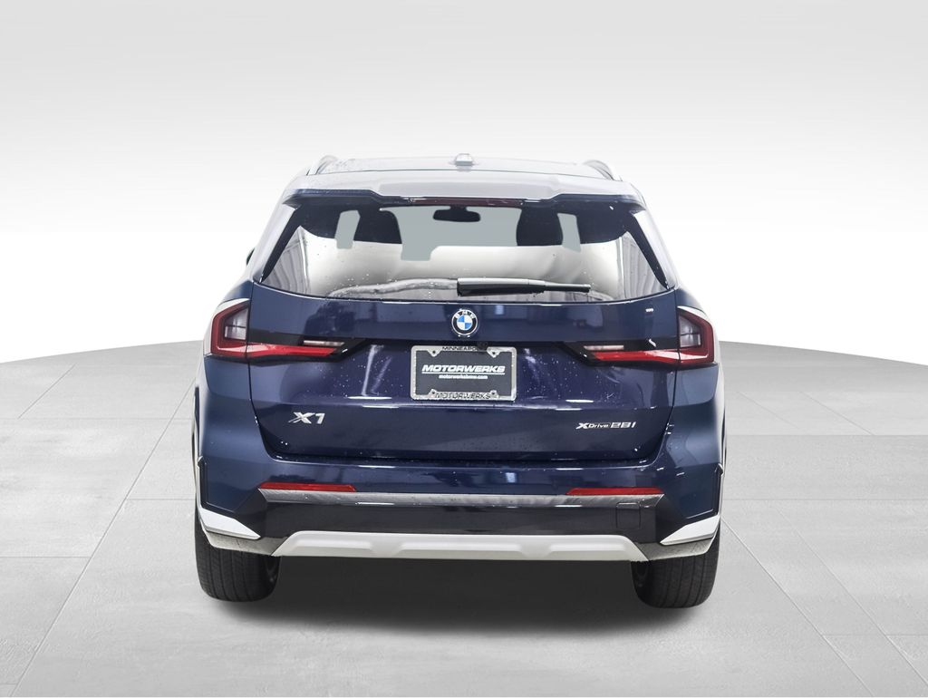 Thumbnail: 2026 BMW X1 - 4