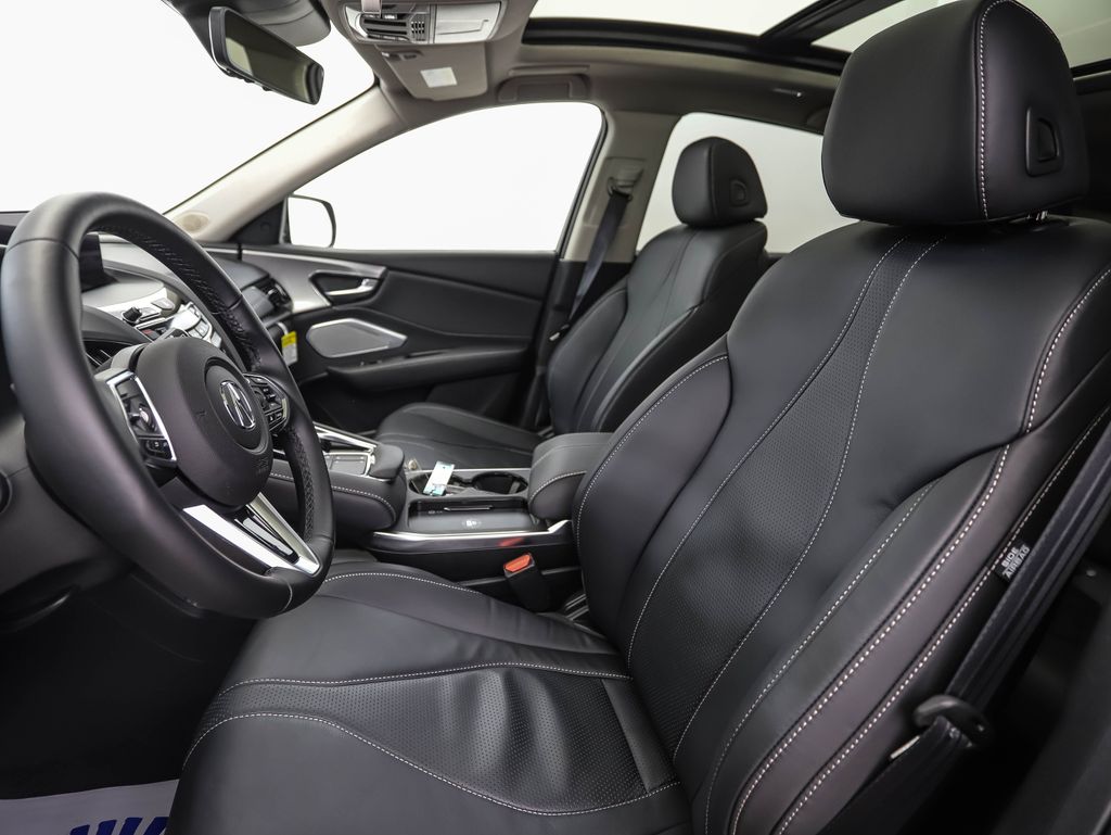 Thumbnail: 2025 Acura RDX - 11