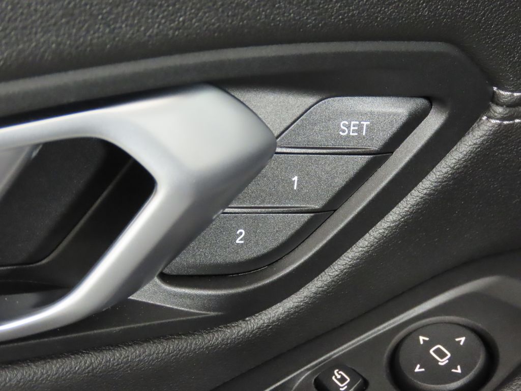 Thumbnail: 2024 BMW 3 Series - 29