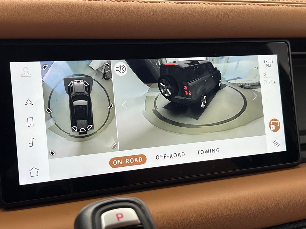 Thumbnail: 2021 Land Rover Defender - 15