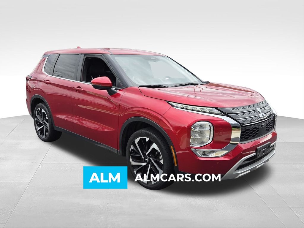 Red 2024 Mitsubishi Outlander SE S-AWC SUV / Crossover All-Wheel Drive Continuously Variable Transmission