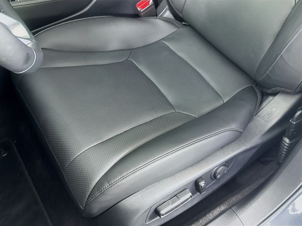 Used Car 2025 Honda Accord Hybrid  Touring For Sale Under $35,000 In Austin, Texas
