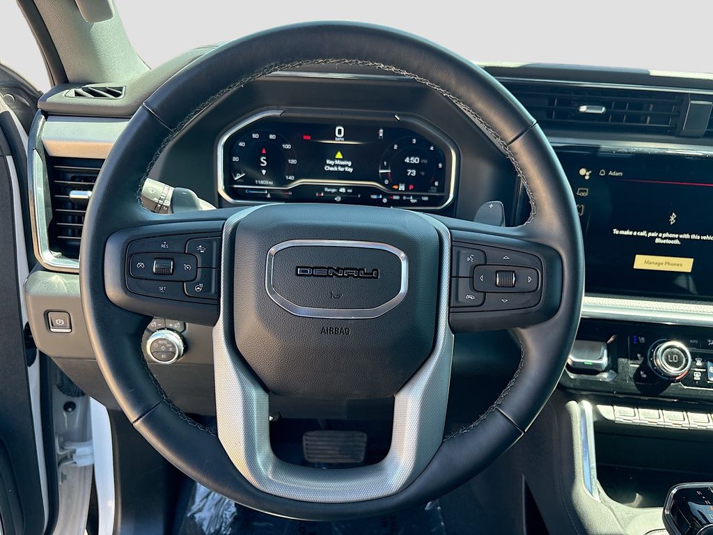 Used 2025 White GMC Denali image 11