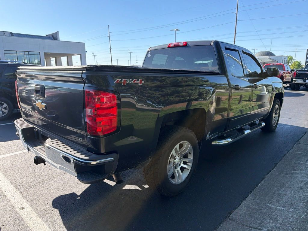 Thumbnail: 2016 Chevrolet Silverado 1500 - 3