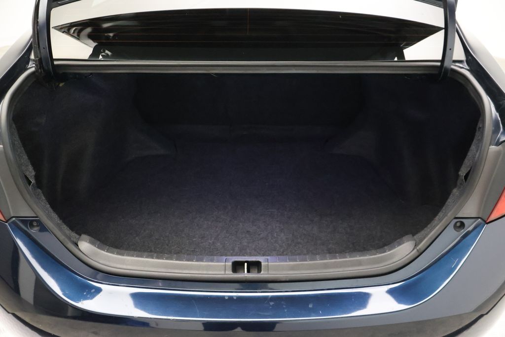 Thumbnail: 2018 Toyota Corolla - 22