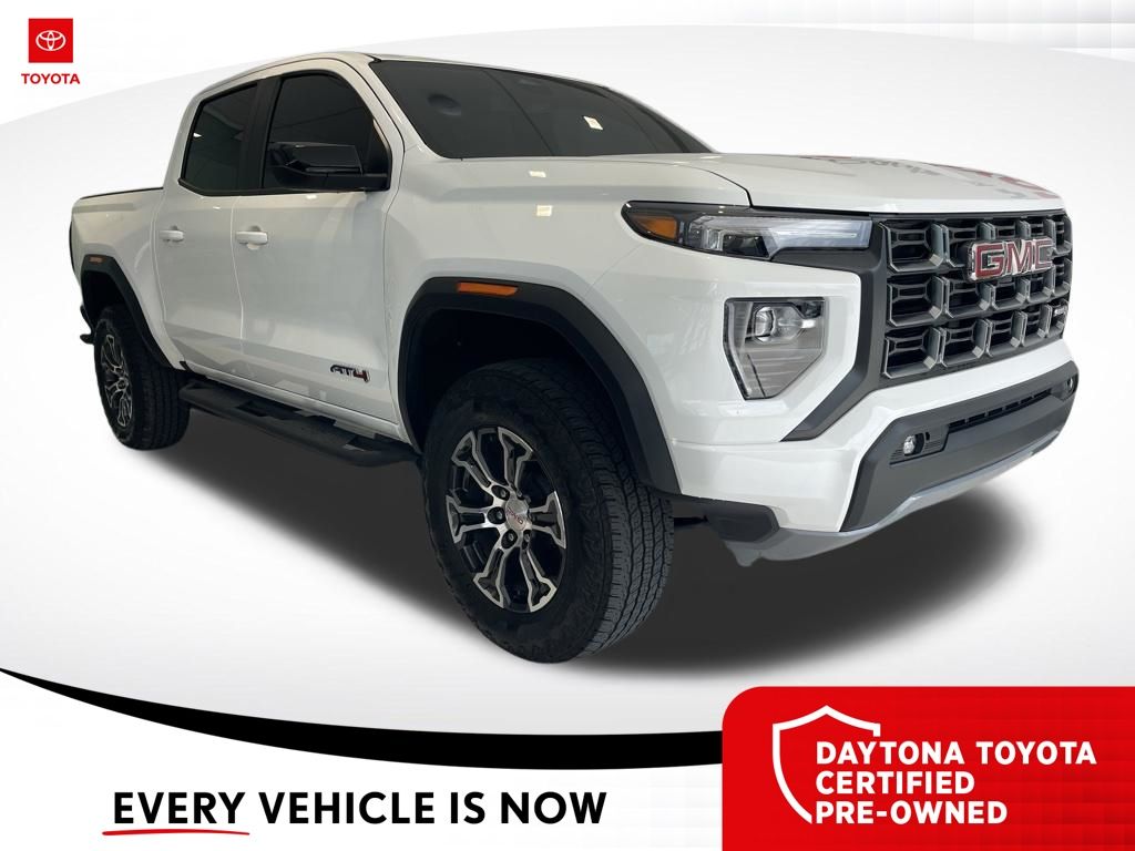 Summit White 2025 GMC Canyon Pickup Truck Four-Wheel Drive 8-Speed Automatic