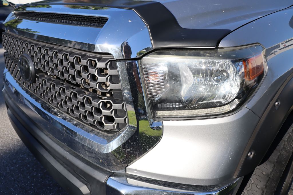 Thumbnail: 2020 Toyota Tundra - 3