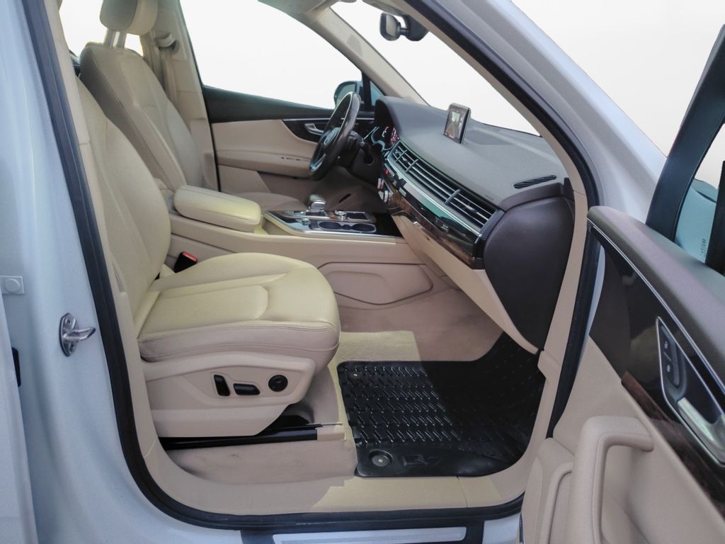 Used Car 2018 Audi Q7  3.0t Premium Plus For Sale Under $25,000 In Austin, Texas