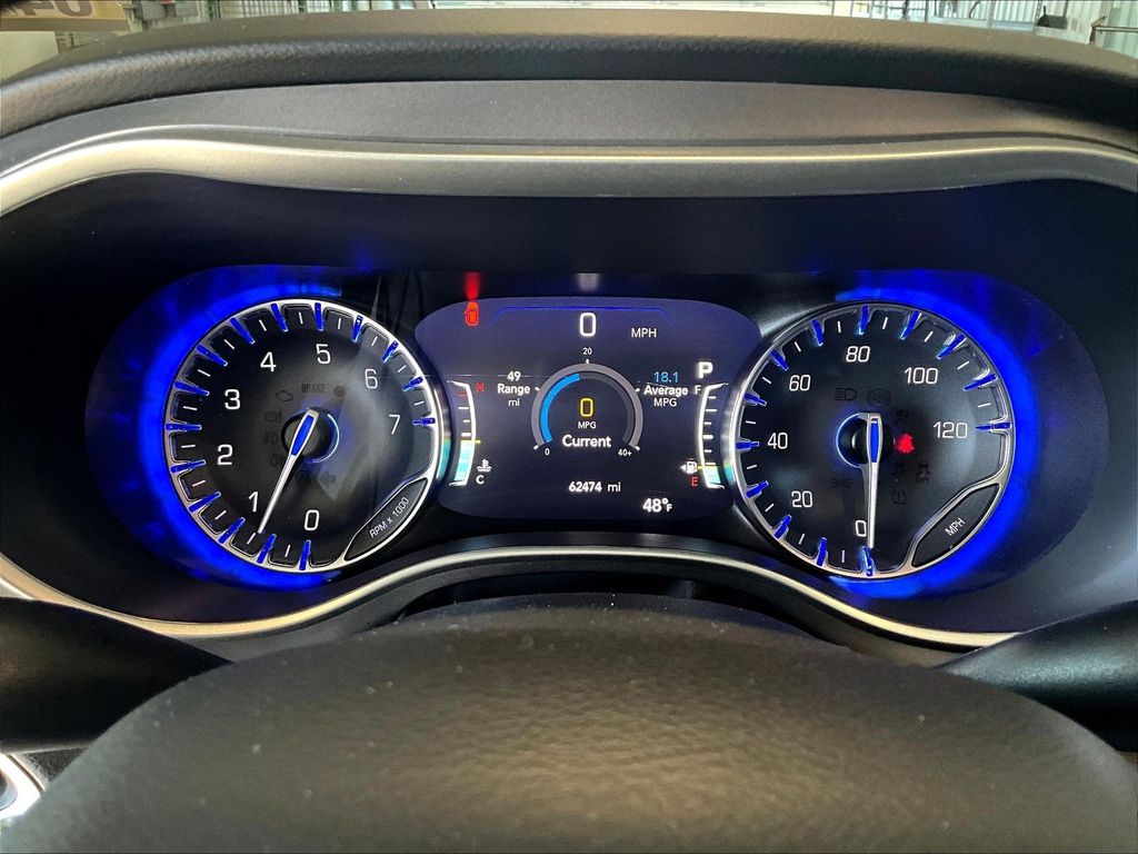2023 Chrysler Pacifica — photo 26
