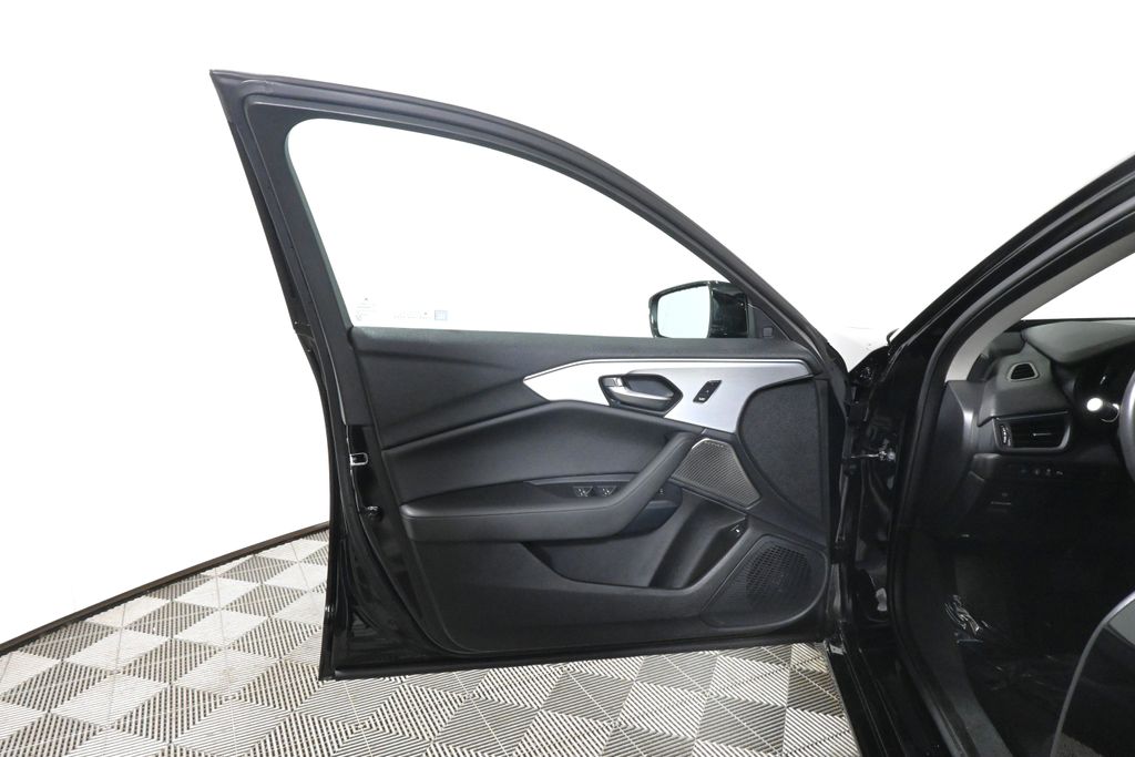 Thumbnail: 2025 Acura TLX - 30