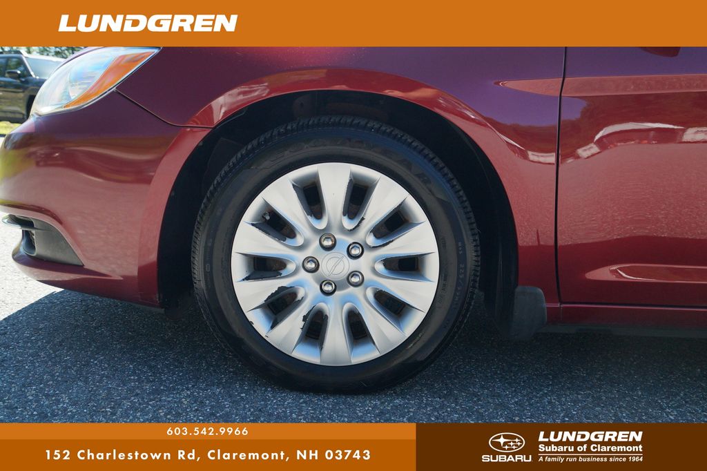 Used 2014 Chrysler 200 Sedan
