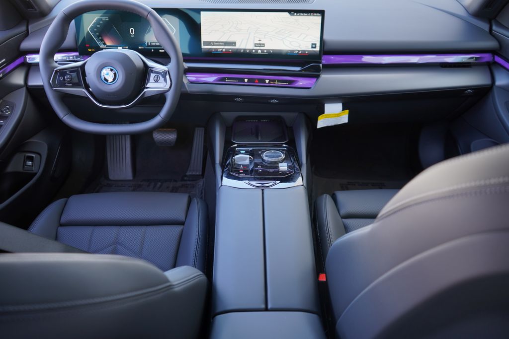 2025 BMW i5 eDrive40 14