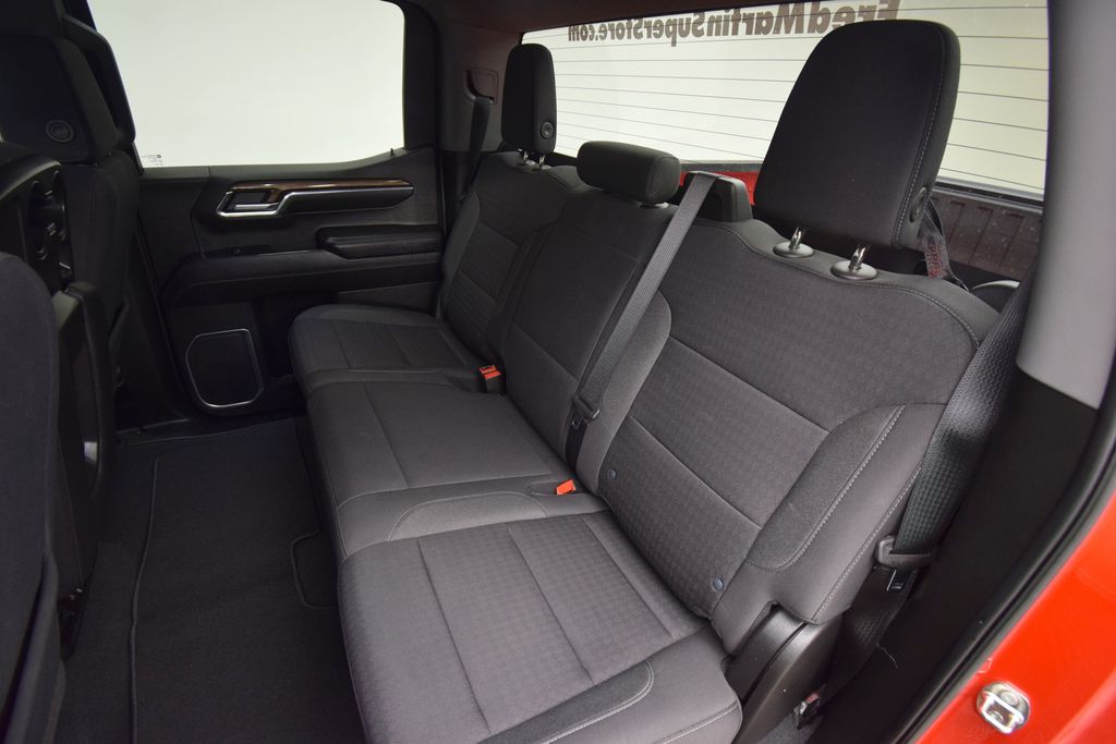 used 2022 Chevrolet Silverado 1500 car, priced at $32,500