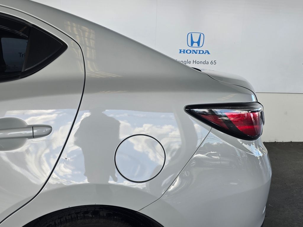 Used Car 2020 Toyota Yaris  Le For Sale Under $20,000 In San Juan, Puerto Rico