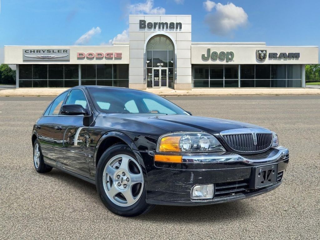 Black 2000 Lincoln LS V8 Sedan Rear-Wheel Drive 5-Speed Automatic