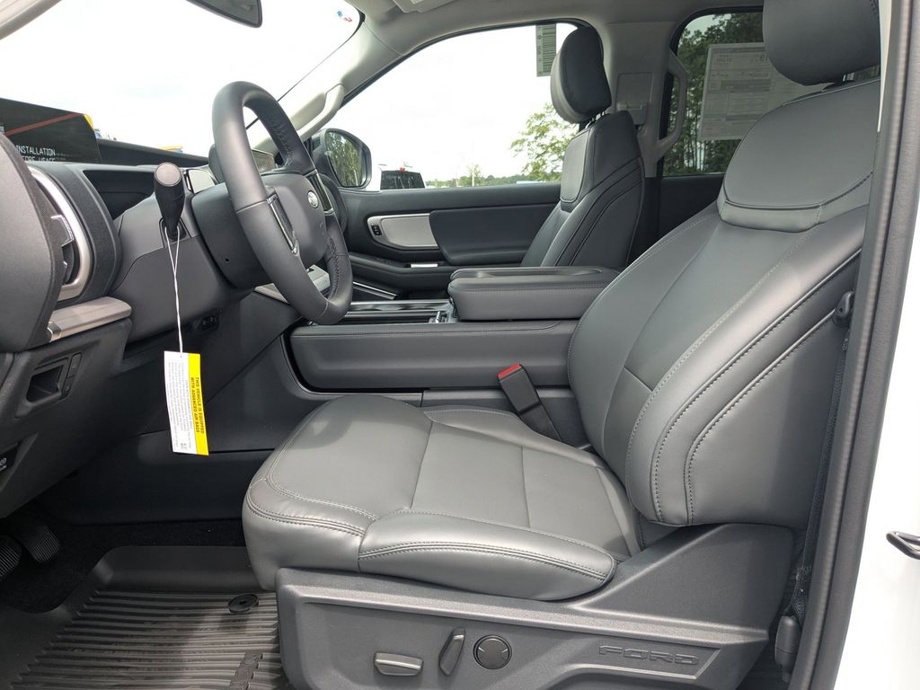 2026 Ford Expedition Max Active MAX
