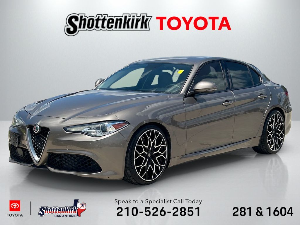 2019 Alfa Romeo Giulia 2.0 Ti Sport Auto's photo