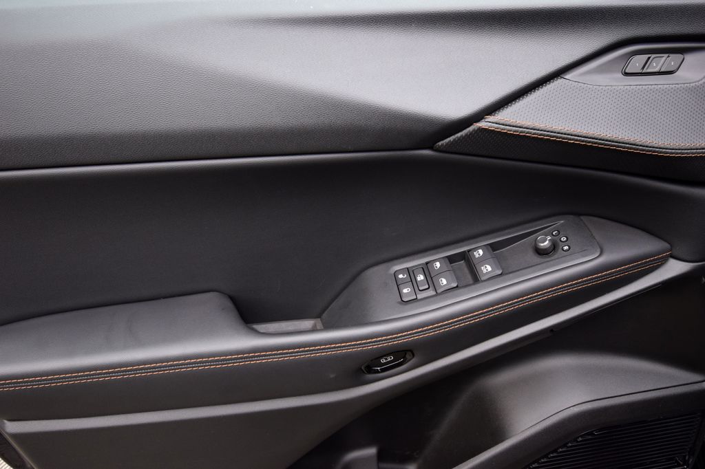 new 2026 Jeep Cherokee car, priced at $45,653