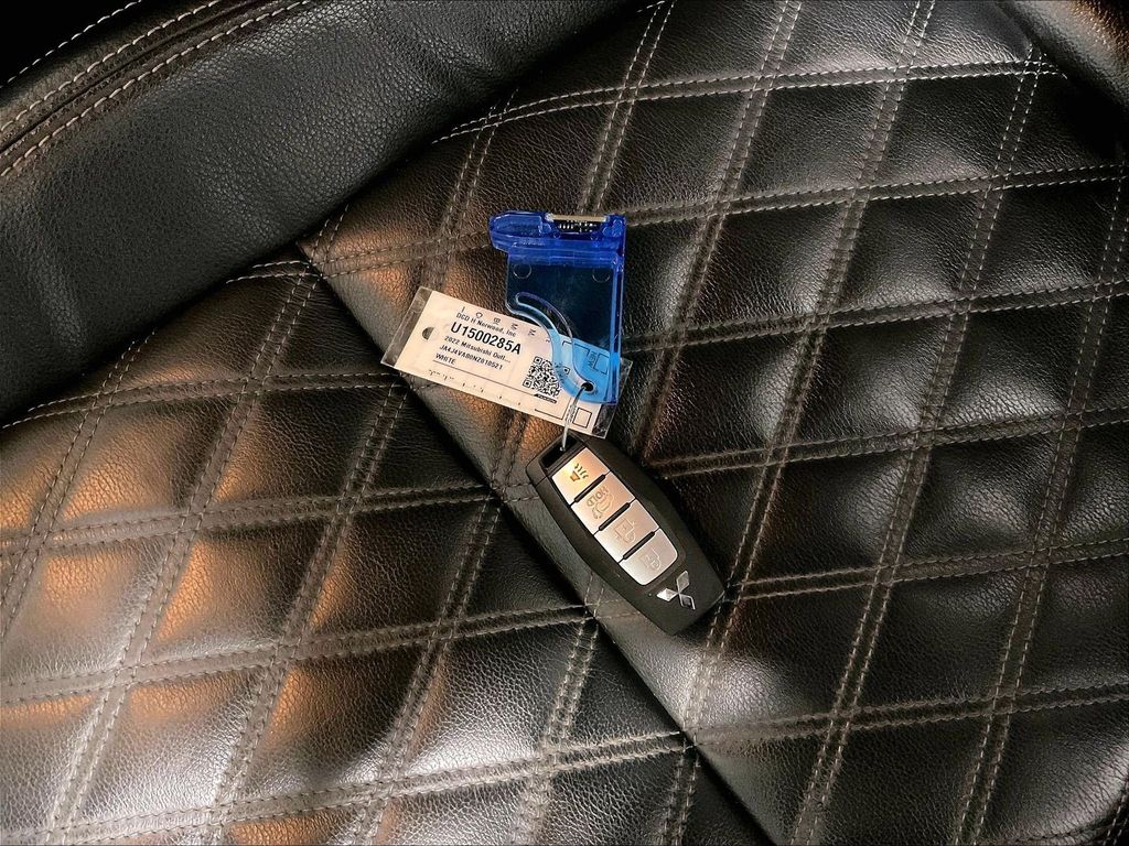 2022 Mitsubishi Outlander — photo 30