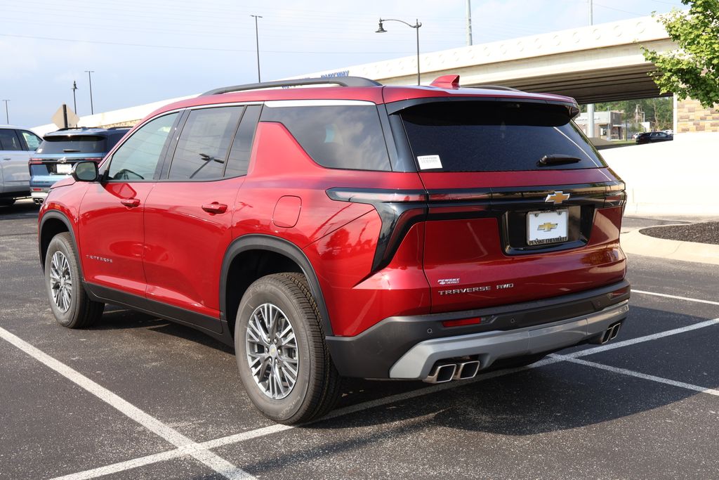 Thumbnail: 2026 Chevrolet Traverse - 5