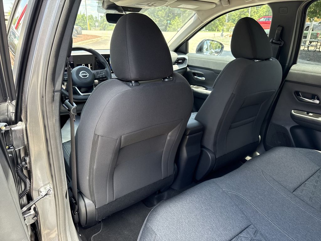 New 2026 Nissan Kicks SUV