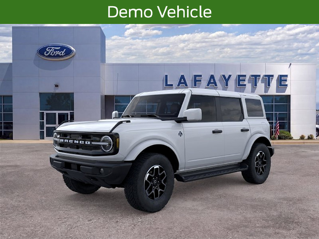 2026 Ford Bronco Outer Banks